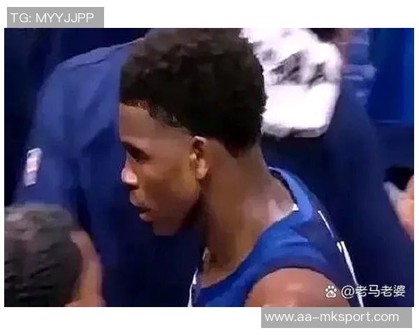 华子面对包夹与犯规困扰表现挣扎仅出手6次贡献11分6板4助3帽却有8次失误 华子面对包夹与犯规困扰表现挣扎仅出手6次贡献11分6板4助3帽却有8次失误