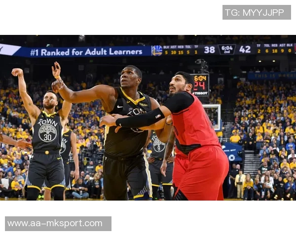 卢尼替补出战10分钟表现不俗贡献4分5板1助1断重回金州旧地