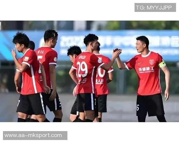 蓉城足球面临体系重建新教练如何应对三中卫挑战 蓉城足球面临体系重建新教练如何应对三中卫挑战