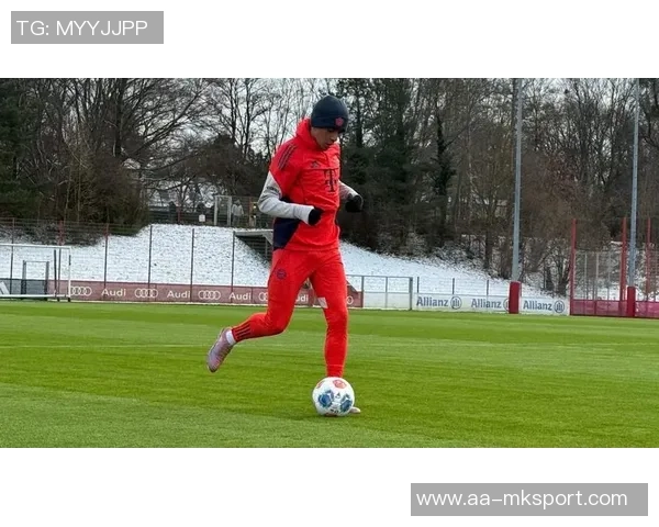 穆西亚拉冬歇期积极加练预计本月下旬重返赛场展现实力