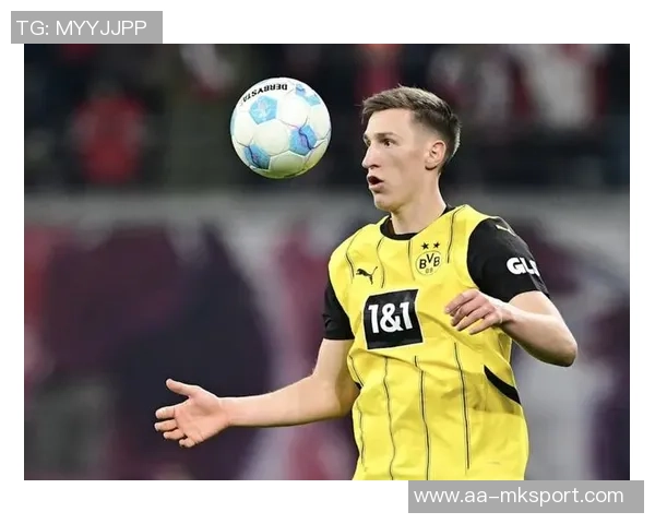 凯尔回应施洛特贝克批评称适当发泄情绪有助于球队发展