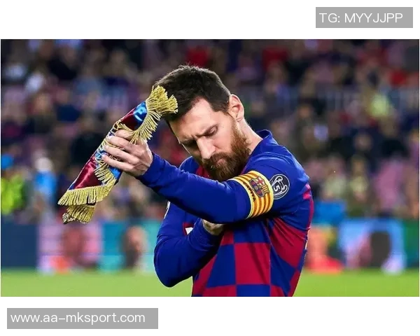 拉波尔塔谈巴萨大选时机梅西在诺坎普拍照展现可爱一面