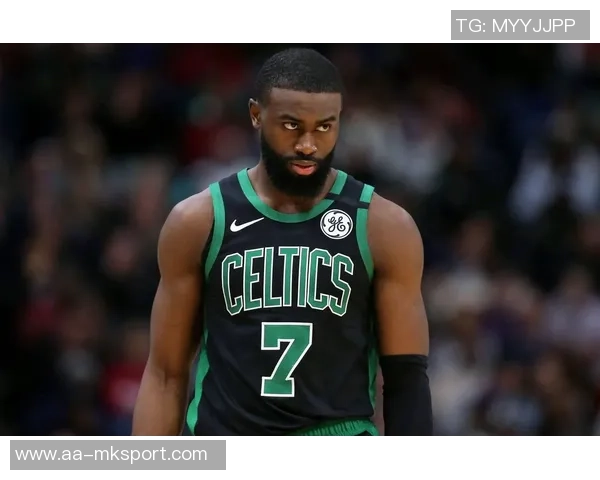 杰伦布朗状态起伏明显今日仅得14分8板4助上场却狂轰50分引发关注